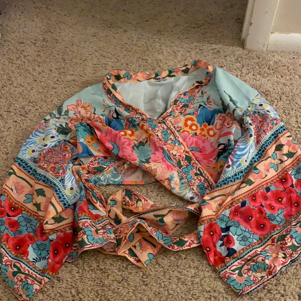 Forever 21 wrap top